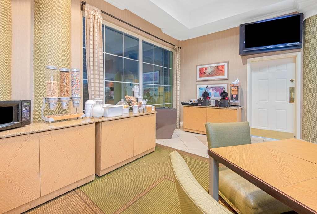 La Quinta By Wyndham Sherman Facilidades foto