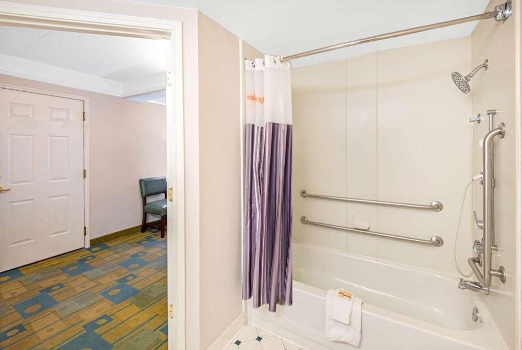 La Quinta By Wyndham Sherman Habitación foto
